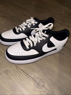 Nike 11.5 Court Vision